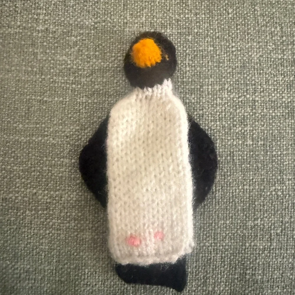 12 Knit Finger‎ Puppets Animal Collection Tiger Penguin Lion 12pc Set